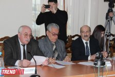 В Баку прошел круглый стол с участием российских ученых и историков "Азербайджан в годы ВОВ" (ФОТО)