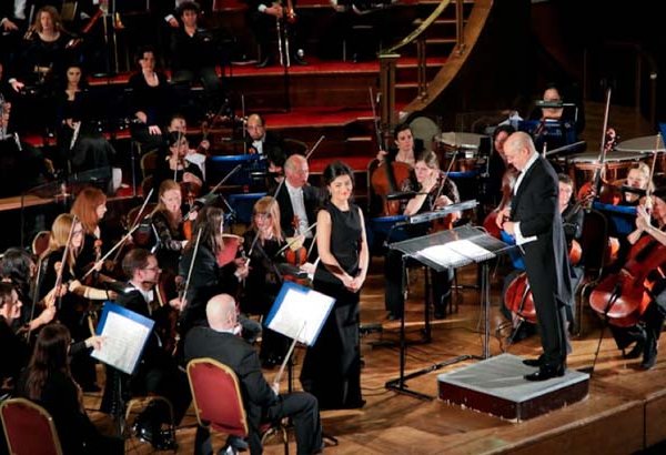 Азербайджанская классическая музыка покорила Лондон (ФОТО)