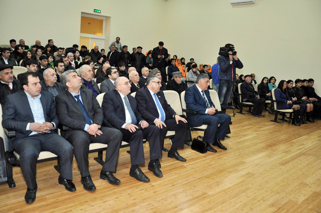 В Бузовна после капремонта открылся Дом культуры имени Рухуллы Ахундова (ФОТО)