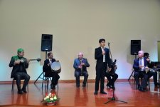 В Бузовна после капремонта открылся Дом культуры имени Рухуллы Ахундова (ФОТО)