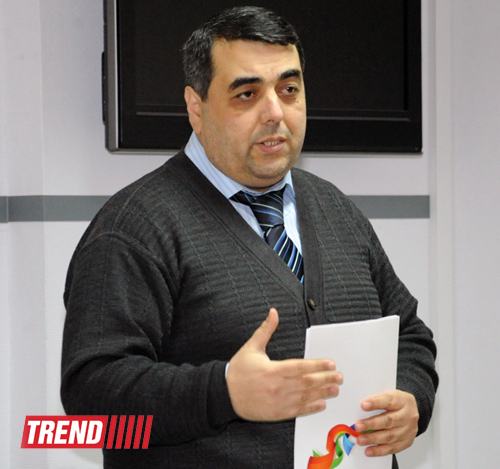 В Баку проходит II Международный форум молодых поэтесс (ФОТО)