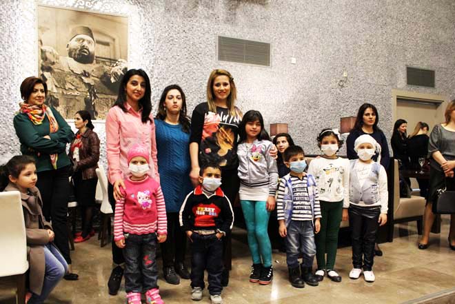 В Киноцентре Низами открылась благотворительная выставка "Лейкемия - не приговор" (ФОТО)