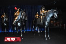 Лейла Алиева и Арзу Алиева приняли участие в открытии выставки "Легендарное оружие" в Центре Гейдара Алиева (ФОТО)