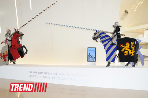 Лейла Алиева и Арзу Алиева приняли участие в открытии выставки "Легендарное оружие" в Центре Гейдара Алиева (ФОТО)