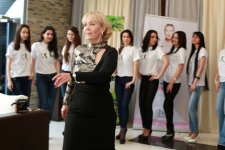 Первая репетиция полуфиналисток "Мисс Азербайджан 2014": актрисы или модели? (ФОТО)