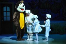 Топпуш-баджы порадовала детей "Весенней сказкой" (ФОТО)