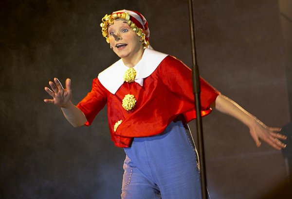 "Буратино" - яркий, незабываемый подарок Алексея Рыбникова детям на 1 июня