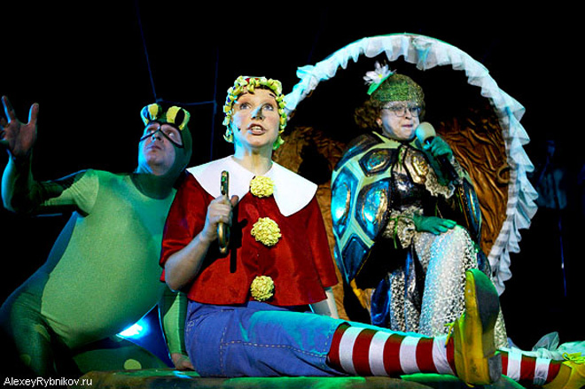 "Буратино" - яркий, незабываемый подарок Алексея Рыбникова детям на 1 июня