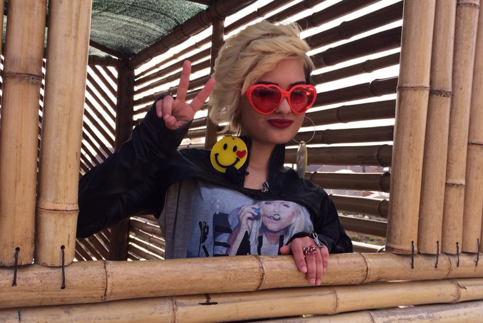 Каждую неделю ведущими "Bu Saat" Lider TV будут разные знаменитости - первой стала Мина