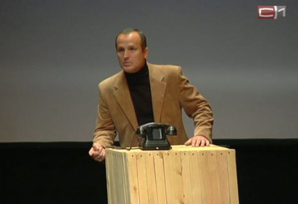 В Ханты-Мансийске представят моноспектакль "Третье Баку Фармана Салманова" (ФОТО)