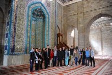 Грузинские туристы посетили Азербайджан - тур культурного наследия (ФОТО)