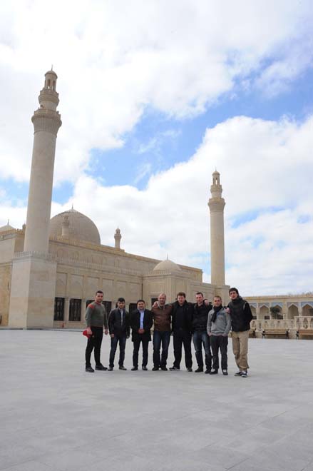 Грузинские туристы посетили Азербайджан - тур культурного наследия (ФОТО)