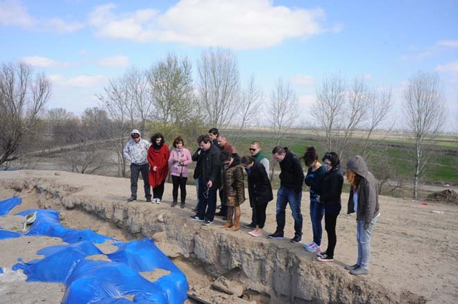 Грузинские туристы посетили Азербайджан - тур культурного наследия (ФОТО)
