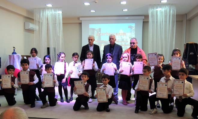 Известные азербайджанские художники провели мастер-класс для школьников (ФОТО)