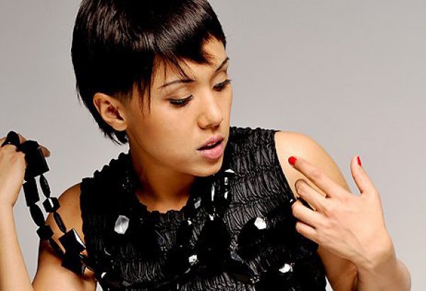 Узбекская звезда Севара обратилась к бакинцам: "Азербайджанская культура и кухня прекрасны" (ВИДЕО)