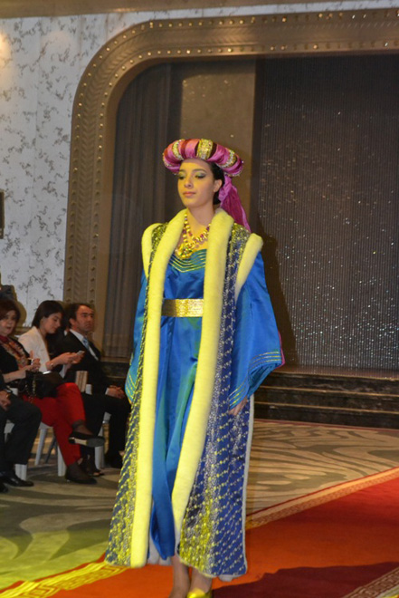 В Баку состоялось дефиле турецкой национальной одежды "Osmanlı - İpək Oya" (ФОТО)