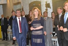 В Баку состоялось дефиле турецкой национальной одежды "Osmanlı - İpək Oya" (ФОТО)