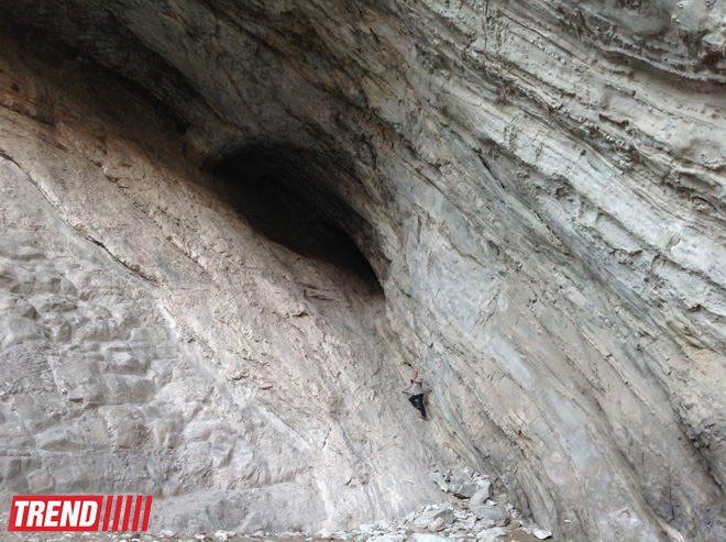 История Азербайджана: пещера Уган, башня "Мухас", крепость "Гелерсен-герерсен", могила Хаджи-Мурата (ФОТО)