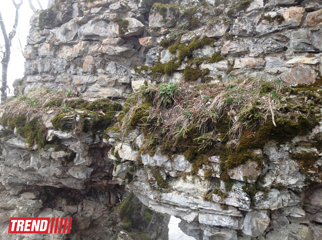 История Азербайджана: пещера Уган, башня "Мухас", крепость "Гелерсен-герерсен", могила Хаджи-Мурата (ФОТО)