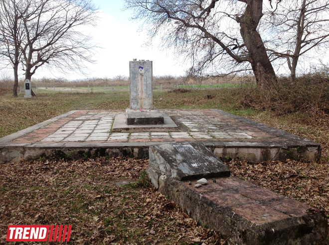 История Азербайджана: пещера Уган, башня "Мухас", крепость "Гелерсен-герерсен", могила Хаджи-Мурата (ФОТО)