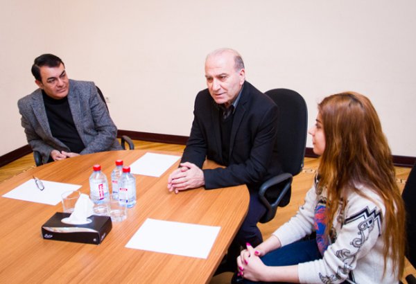 Известный греческий режиссер Теодорос Терзопулос поставит спектакль в Баку