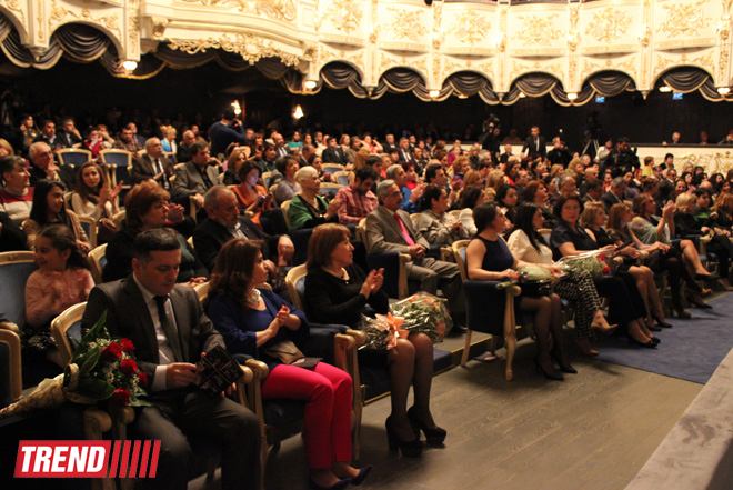 100-летие Лютфали Абдуллаева на родной сцене Музкомедии - красочный вечер Великого Актера (ФОТО)