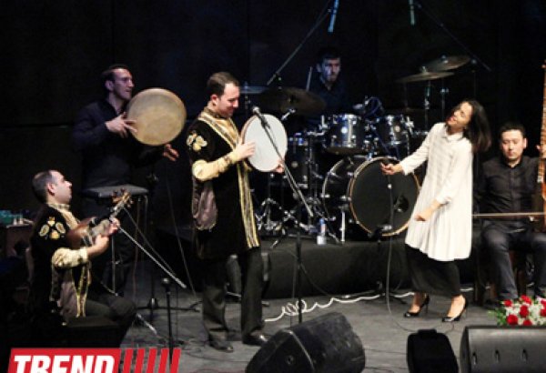 Потрясающий концерт Севары в Баку - суфийский транс, Баяты-Шираз…(ФОТО)