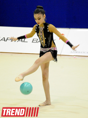 В столице состоялось 21-е первенство Баку по художественной гимнастике (ФОТО)