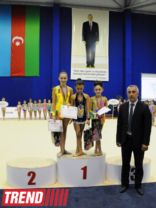 В столице состоялось 21-е первенство Баку по художественной гимнастике (ФОТО)