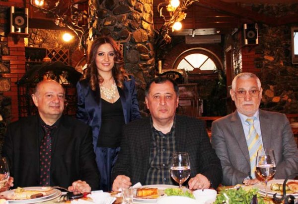 Баба Везироглу, Эльчин Иманов и Аян Бабакишиева  "Придут на твой зов"
 (аудио)