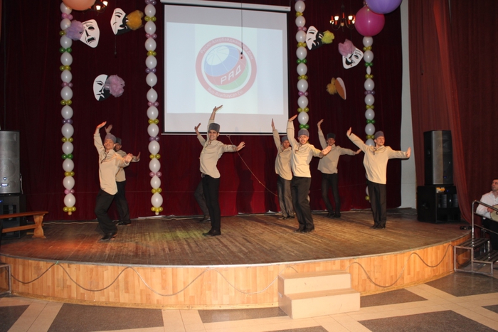 От имени вице-президента Фонда Гейдара Алиева Лейлы Алиевой Новосибирской научной библиотеке подарены книги об Азербайджане (ФОТО)