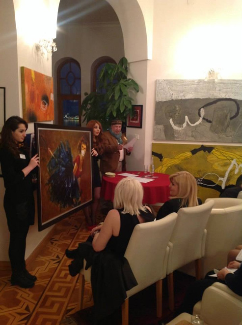 В Баку прошел благотворительный аукцион "Если можешь, спаси: художники больным детям" (фото)