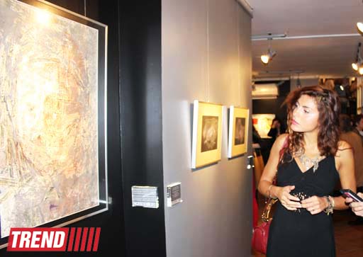 В Баку открылась выставка Бутуная Хагвердиева "Crossing" - реальный и ирреальный миры (ФОТО)