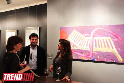 В Баку открылась выставка Бутуная Хагвердиева "Crossing" - реальный и ирреальный миры (ФОТО)