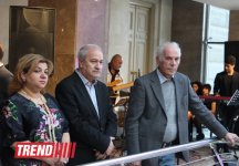 В Баку состоялась церемония вручения премии "Milli irs" и презентация книг -  "Гобустан – книга тысячелетий " и "Сказки древней крепости" (ФОТО)