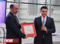 В Баку состоялась церемония вручения премии "Milli irs" и презентация книг -  "Гобустан – книга тысячелетий " и "Сказки древней крепости" (ФОТО)