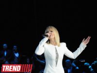 Валерия отметила день рождения в Баку грандиозным сольным концертом (ФОТО)