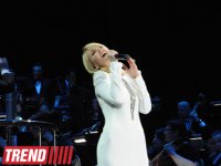 Валерия отметила день рождения в Баку грандиозным сольным концертом (ФОТО)