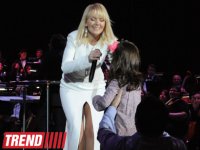 Валерия отметила день рождения в Баку грандиозным сольным концертом (ФОТО)