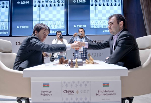 Противостояние азербайджанских гроссмейстеров - фоторепортаж с "Shamkir Chess 2014" (ФОТО)