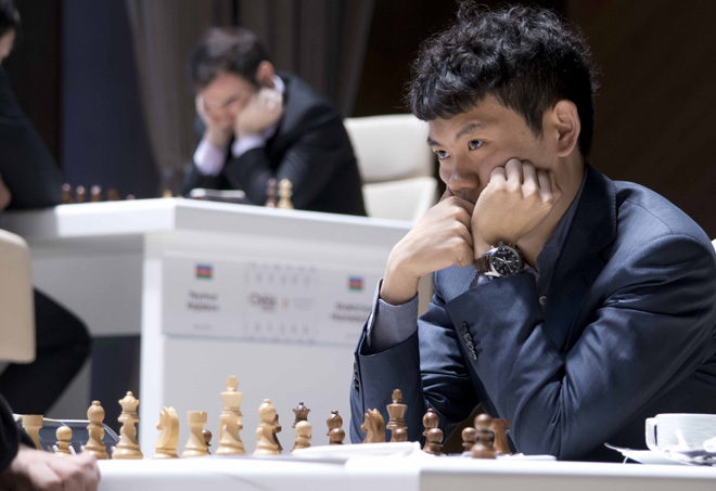 Противостояние азербайджанских гроссмейстеров - фоторепортаж с "Shamkir Chess 2014" (ФОТО)