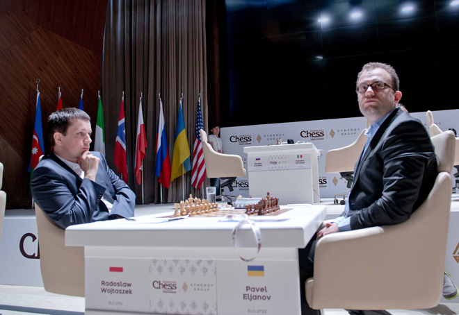 Противостояние азербайджанских гроссмейстеров - фоторепортаж с "Shamkir Chess 2014" (ФОТО)