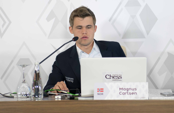 Первый ход племянницы Вугара Гашимова - фоторепортаж с "Shamkir Chess 2014"