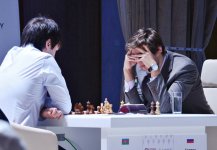 Первый ход племянницы Вугара Гашимова - фоторепортаж с "Shamkir Chess 2014"