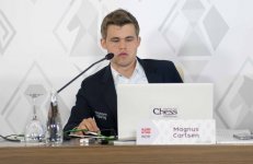 Первый ход племянницы Вугара Гашимова - фоторепортаж с "Shamkir Chess 2014"