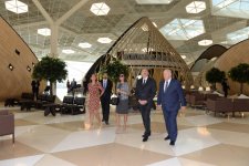 Президент Ильхам Алиев и его супруга приняли участие в открытии нового аэровокзального комплекса в Баку (ФОТО)