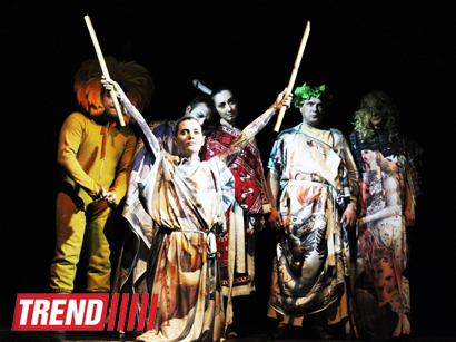 "Сон в летнюю ночь" - красочное средневековое представление в Баку (ФОТО)