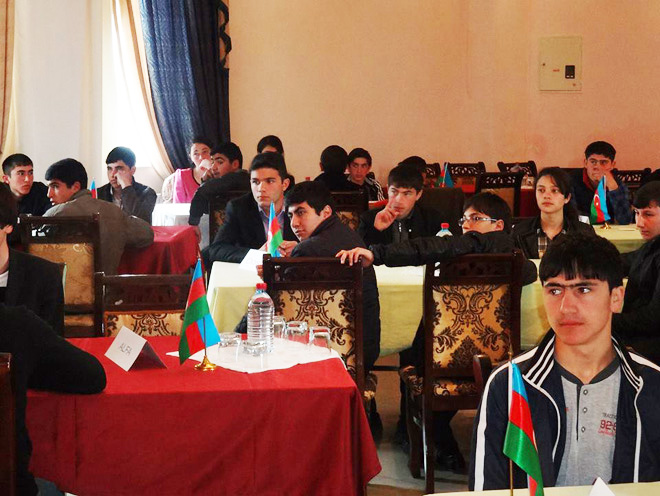 В Азербайджане проходит региональный чемпионат Клуба интеллектуальных игр "Азербайджан" (ФОТО)