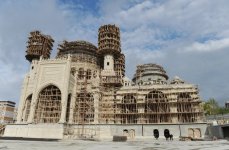 Президент Азербайджана ознакомился с ходом строительных работ в новом комплексе мечети в Баку (ФОТО)