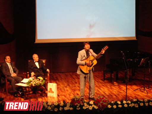 В Международном центре мугама отметили юбилей кинорежиссера Тофига Исмайлова (ФОТО)